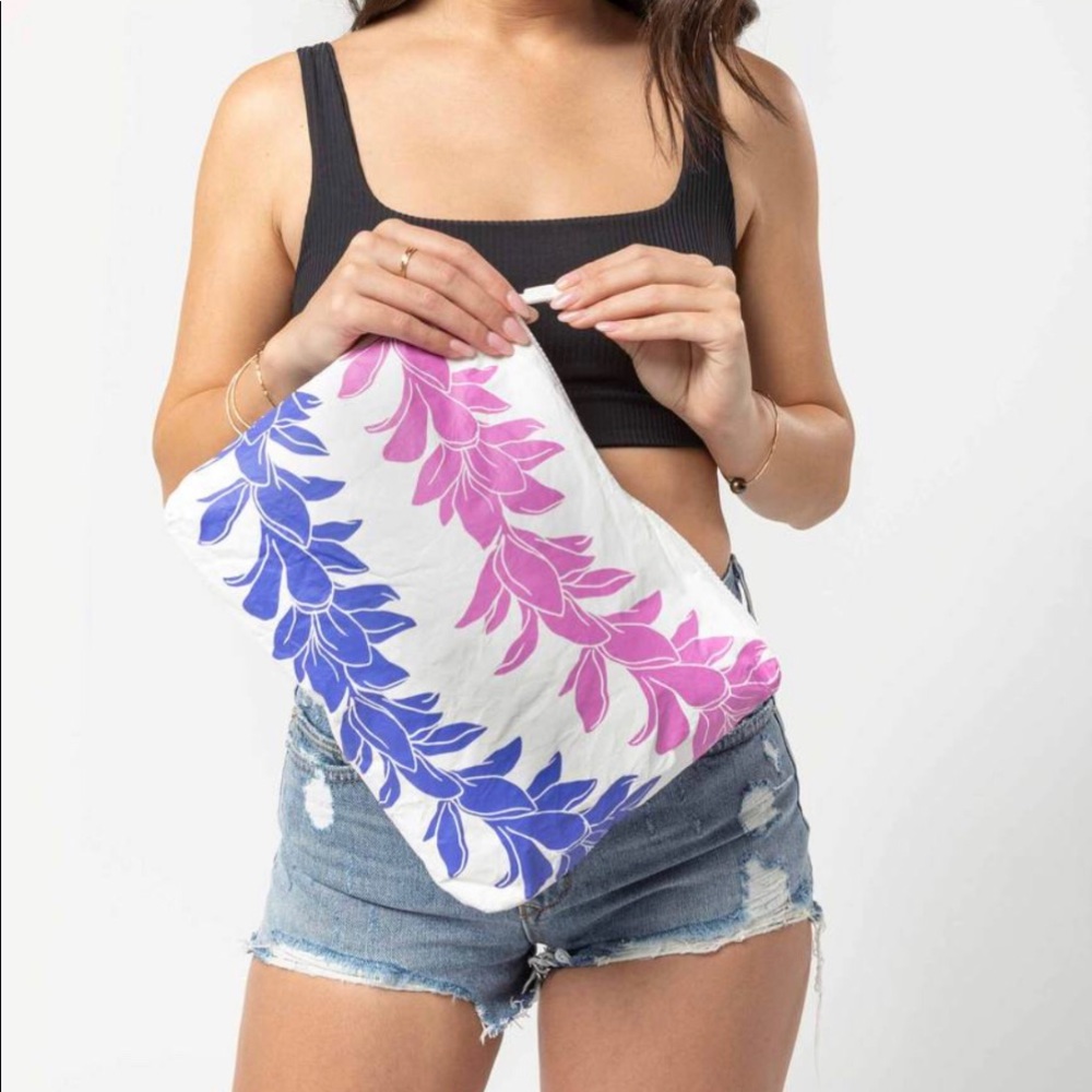 Mid Lei Lei Pouch in Orchid